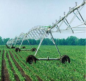 Modern Agricultural Machinery Farm Irrigation Systems and Center Pivot Watering Equipment for Exporting