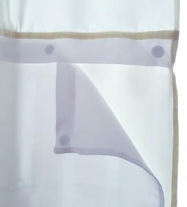Polyester shower curtain is popular in Europe and America