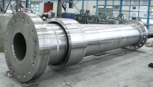 Hydraulic turbine shaft