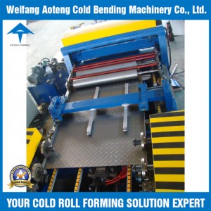 Carriage baseplate roll forming machine Carriage baseplate roll forming machine