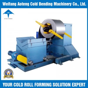 Carriage plate roll forming machine Carriage plate roll forming machine