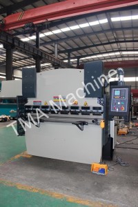Sheet Metal Plate Hydraulic Bending Machine /Hydraulic Compensation Sheet Metal Plate Hydraulic Bending Machine /Hydraulic Compensation