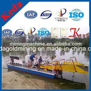Lake Aquatic Weed Harvester Boat