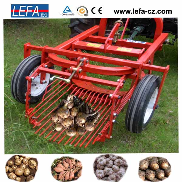 Small Tractor Mounted 1 Row Sweet Potato Digger