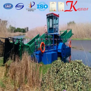 Good Efficiency Water Weed Cutting Dredger
