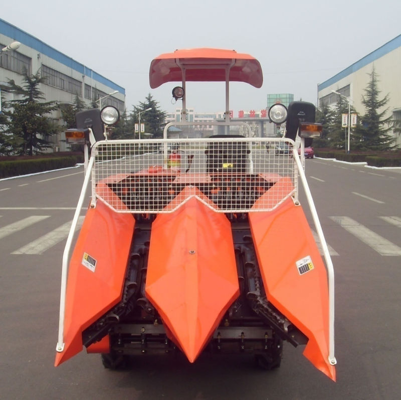 4 Wheel Corn Harvester (4yzp-2)