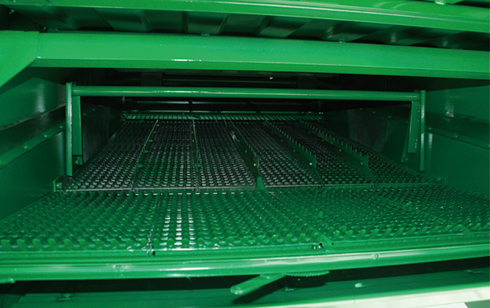 European Advanced Production Technology Wheeled Combine Harvester