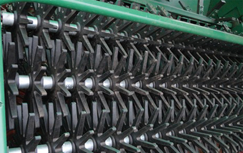 Hot! ! Wheeled Typewheeled Combine Harvester with Good Quality