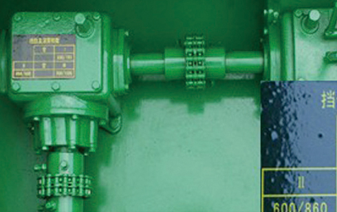 Hot Selling Good Performance Wheeled Type Rice Combine Harvester