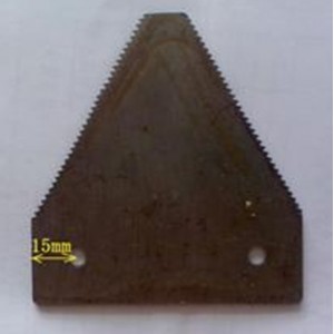 Agriculture Harvester Under Serrated Segment Blade