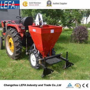 Farm Machinery Tractor Driven Potato Planter