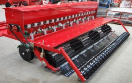 24 Row Wheat Seeder with Fertilizer