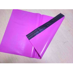 Plastic Packing Bag with Adhesive Seal